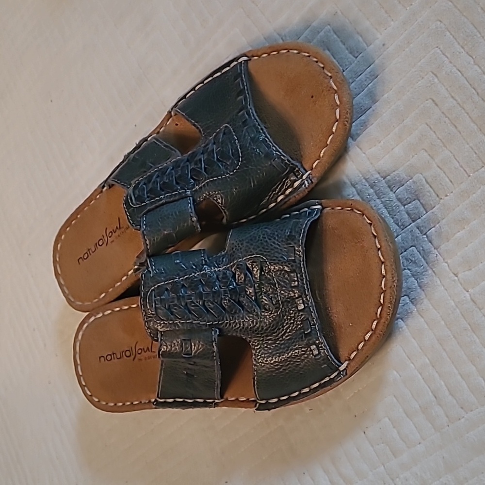 Natural Soul By Naturalizer Womens Size 7.5 Green Leather Sandals Style Dalton